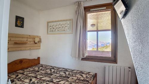 Résidence Boedette A - Appartement duplex · Départ et retour skis aux pieds · Balcon vue montagne MAE-2244
