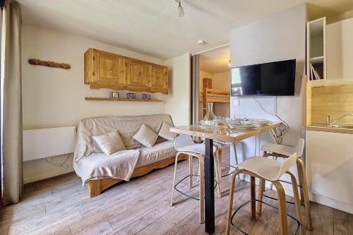 Résidence Ski Soleil - Appartement standard · Départ ski aux pieds · Balcon MAE-2684