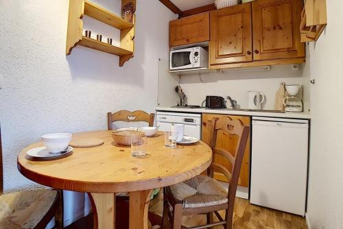 Résidence Median - Appartement confortable · Proche des pistes · Balcon MAE-3084