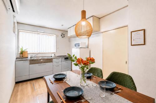 SOU-Private Japanese Home in Osaka Awaji