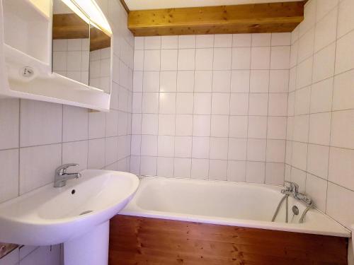 Résidence Grande Masse - Studio lumieux · Accès direct aux pistes · Balcon MAE-3324
