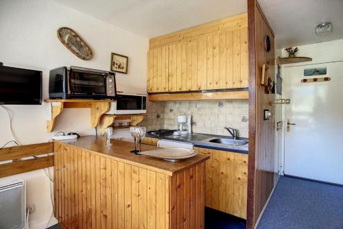 Résidence Caron - Studio lumineux · Skis aux pieds · Balcon MAE-3674