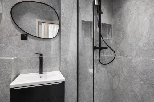 parisian stay champs elysees