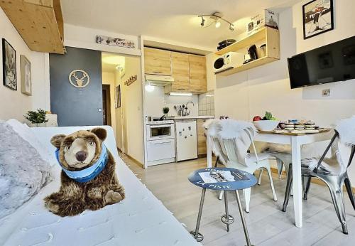 Résidence Home Club - Studio cabine très agréable, exposé plein Sud avec vue sur la Grande Motte MAE-2964
