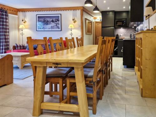 Résidence Roselend - Grand 4 pièces offrant de belles surfaces situé dans une résidence au village du chantel ,proche des pistes et avec piscine MAE-8204
