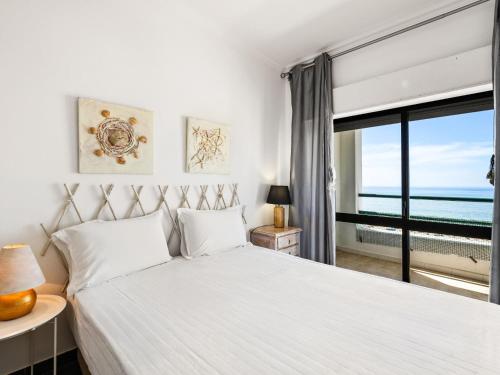 Atlantic Breeze Apartment