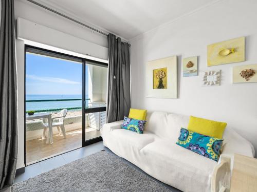 Atlantic Breeze Apartment