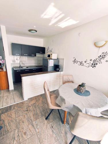 Apartments Adriatic
