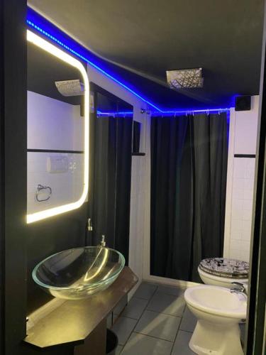 Amedeo Metro Loft Napoli Centro