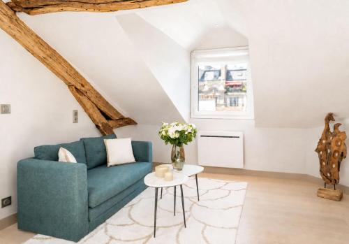 Sumptuous property near Hotel de Ville & Marais
