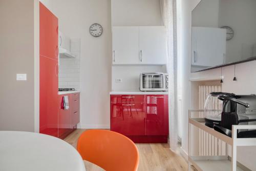 1-BR Navigli View - Central Milan - AC - Top Floor