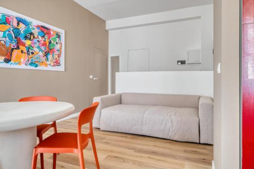 1-BR Navigli View - Central Milan - AC - Top Floor