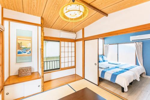 Japanese Tatami House Private Whole House Near Asakusa & Skytree 5-min Walk to Station Quiet Residential Area Great Airport Access Perfect for Families