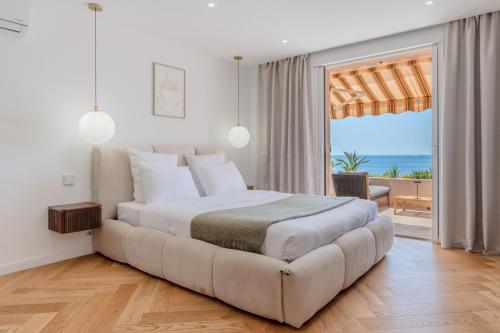 LE GRAND LARGE - Bord de mer- ANTHEOR
