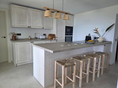 Villa Harmonie Luxury Retreat with Pool