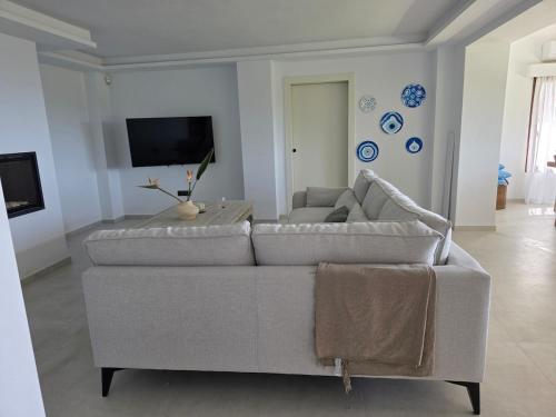 Villa Harmonie Luxury Retreat with Pool