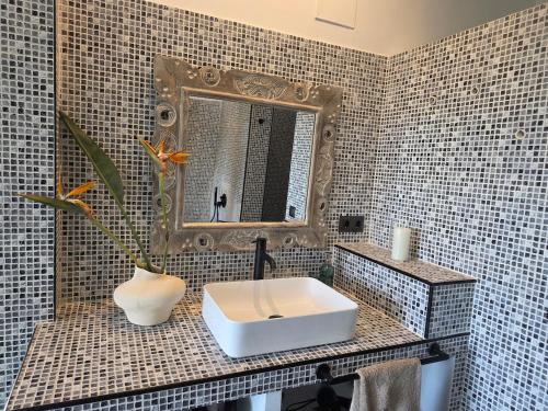 Villa Harmonie Luxury Retreat with Pool