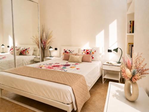 Santo Spirito Oltrearno central cozy flat