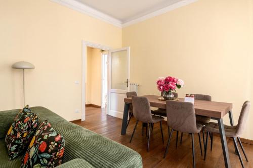 Magnolia vatican apartment