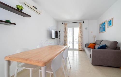 One minute from the beach, in the heart of the historic center