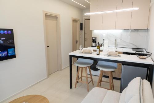 Terminal Suites Orfeas