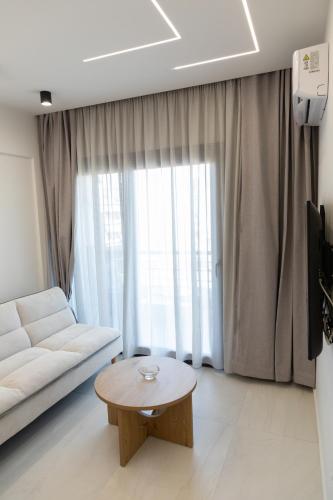 Terminal Suites Orfeas