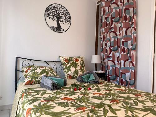Joelle & Marc Nice 2 bedrooms apartment, near beach, AC, parking lot