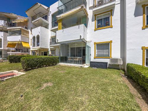 Erisa Beach Carihuela