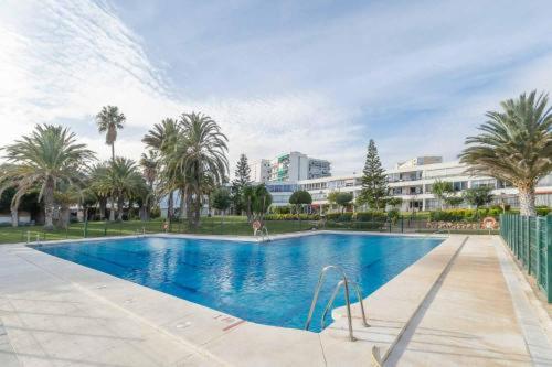 Skyline Sea View Apartment Pool Parking 5 min Beach