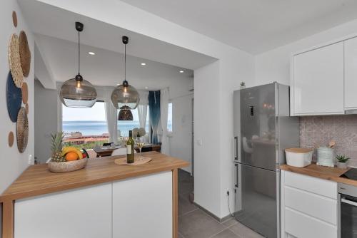 Luxury Apartment Meli Luka with Terrace Sea View
