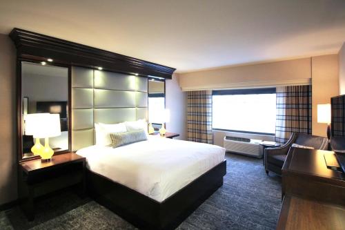 Säng eller sängar i ett rum på Silver Reef Casino Resort