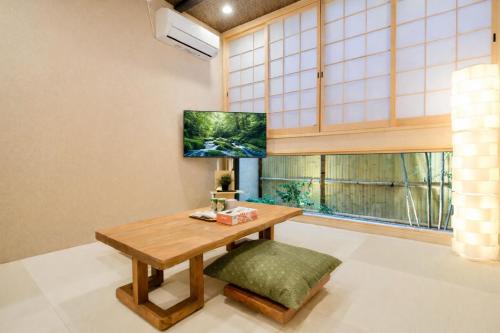 Shinimamiya Enkyo 晏居