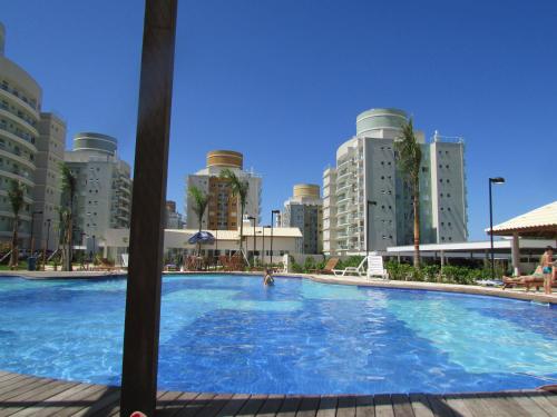 Piscine de l'établissement Apartamento em Condominio na Penha ou située à proximité