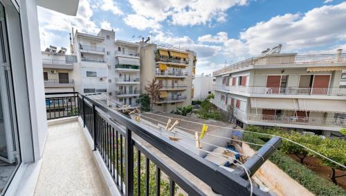 Elegant Luxury 2BR Apartment in Glyfada