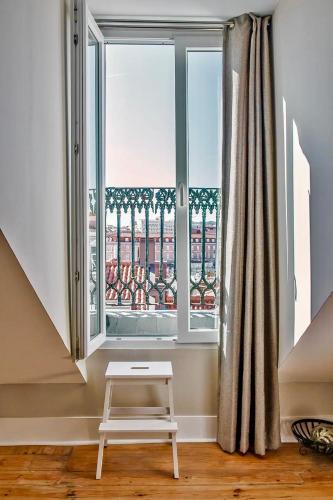 Cosy & Bright Condo Amazing Urban Skyline