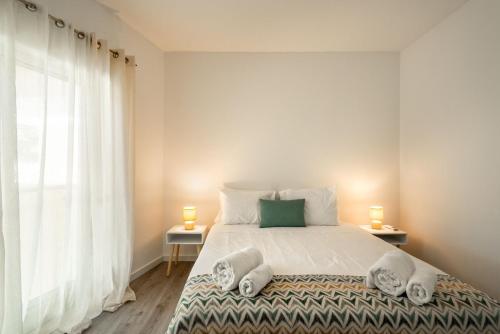 Janelas de Zimbra Lovely Apt with Pool and Sea View by Lisbeyond