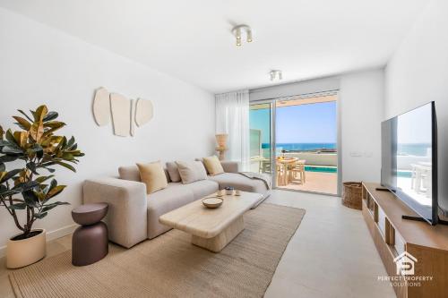 Casa Renata - Private Pool, Terrace and Sea Views