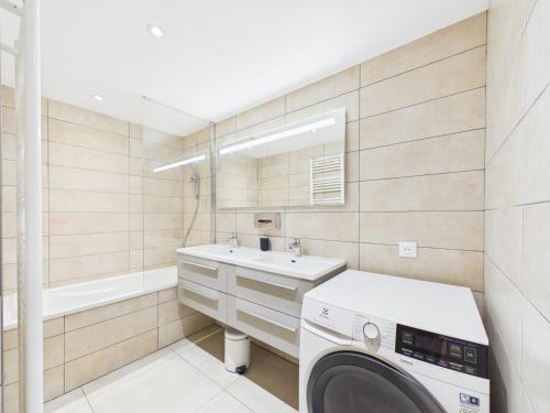 Appartement de Standing 6 Pers. - Résidence Neuve Centre des Gets với Garage et Balcon