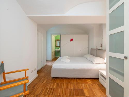 Cozy 1BR with Garden in Central Milan