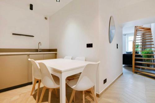 Beautiful - apartment near Bastille L001