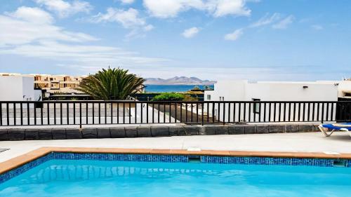 Villa Neptuno with private pool, sea view, Smart-TV free Wifi