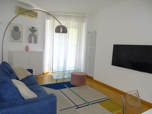 Bocconi Sweet Apt - Balconies - 15 min from the Center