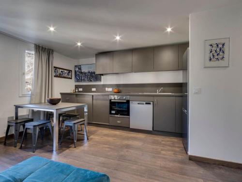Appartement rénové avec parking - 4 pers.
