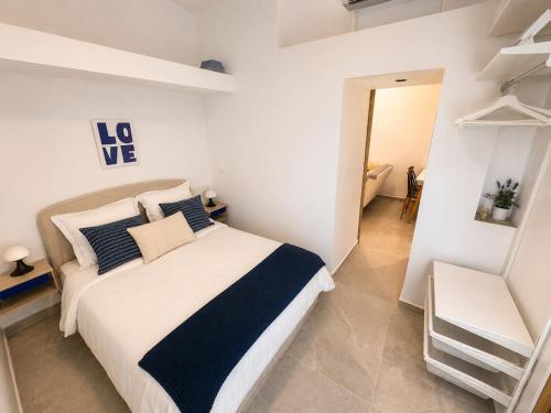 Renovated Cozy Haven - Old Town and Beach