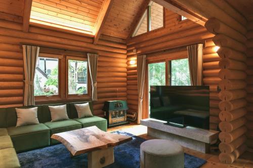 Big Bear Chalets & Apartments