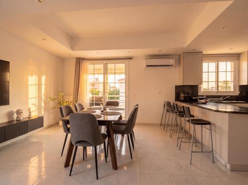 Aura Apartment