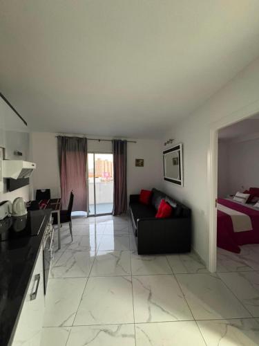 Sea view apartment in Las Americas