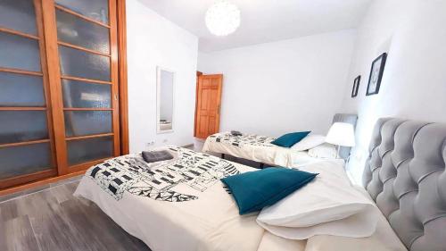 Villa Descansa with private Pool, Air-Conditioning, Sea View, Smart-TV Wifi