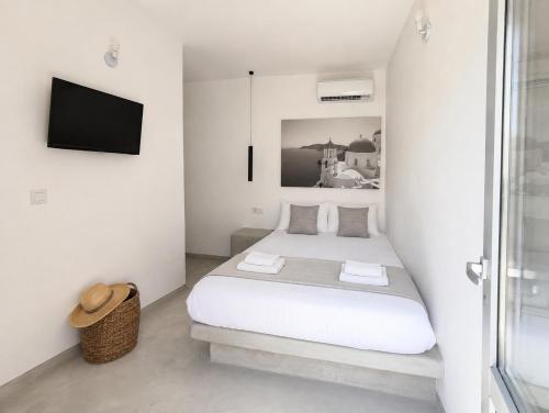 Fira Center Point Rooms