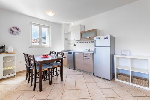 Apartments Happy Stay Center Baska